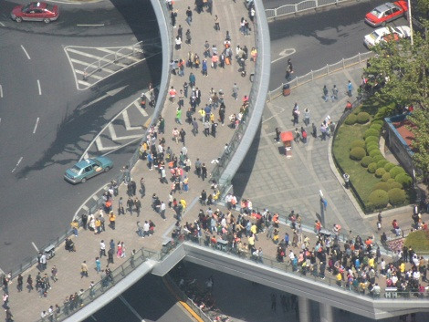 全球股市都在涨,中国股市怎么办?